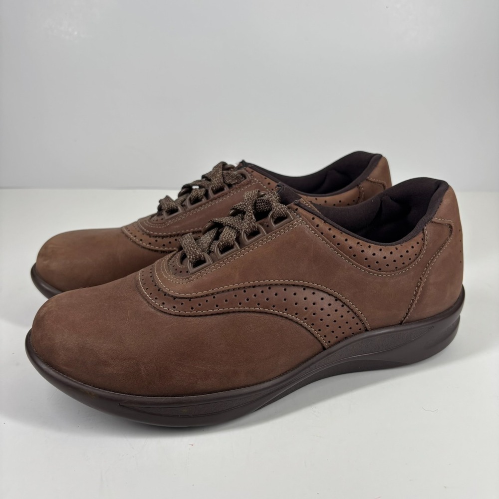 SAS Walk Easy Women's US 8M Brown Leather Lace-Up Comfort Oxford Walking Shoes